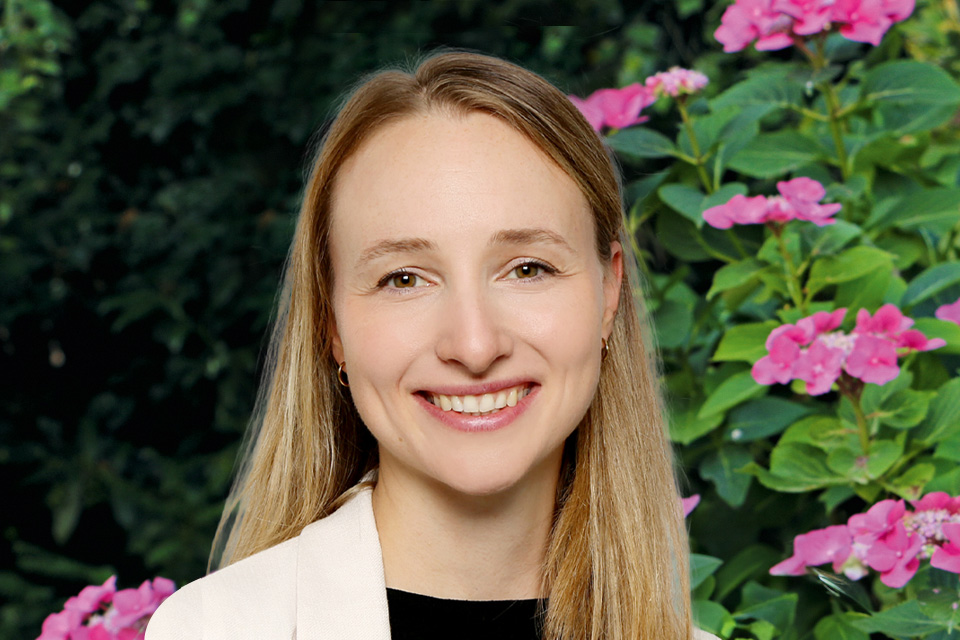 Dr. med. Nicole Kassar